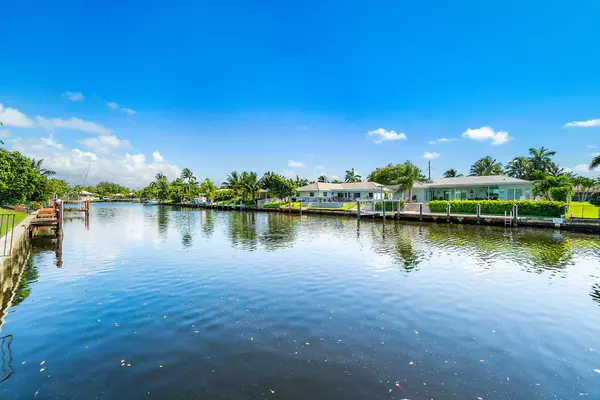 Boca Raton, FL 33486,1356 Cypress WAY