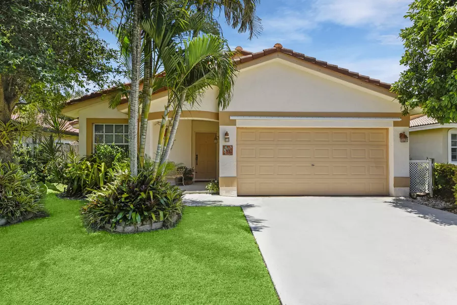 4063 NW 2nd LN, Delray Beach, FL 33445