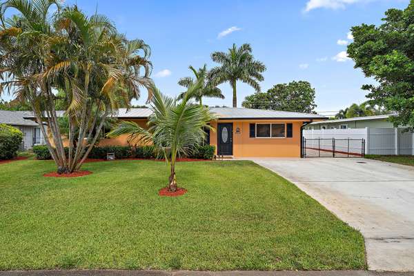 Tequesta, FL 33469,19006 SE Mayo DR