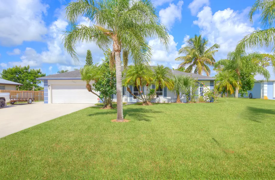 5207 Feather Creek DR, Fort Pierce, FL 34951