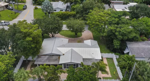 Deerfield Beach, FL 33441,832 SE 12th AVE