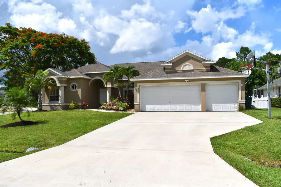 1085 SW Consolata AVE, Port Saint Lucie, FL 34953