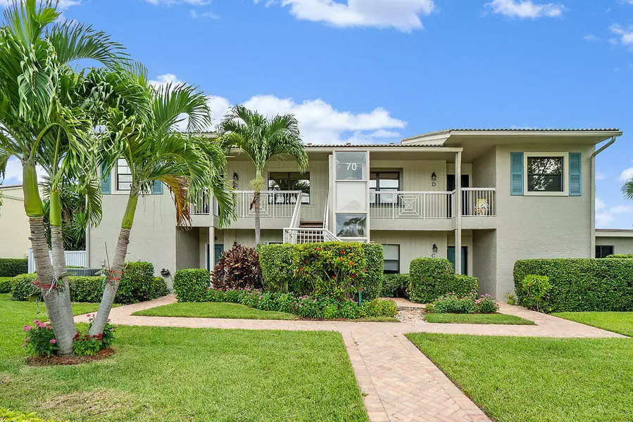 70 Eastgate DR A, Boynton Beach, FL 33436