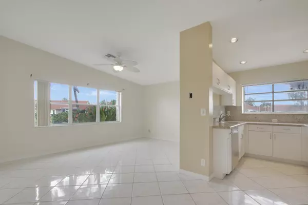 Delray Beach, FL 33446,15371 Summer Lake DR