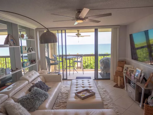 Jensen Beach, FL 34957,9940 S Ocean S DR 205