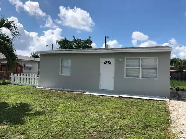 Lake Worth, FL 33461,2901 Giuliano AVE