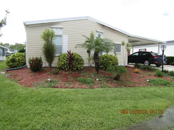 Port Saint Lucie, FL 34952,7933 Meadowlark LN