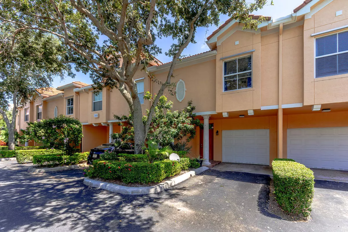 Delray Beach, FL 33444,2030 Alta Meadows LN 1207