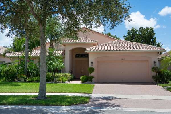 402 NW Aqua Vista LN, Port Saint Lucie, FL 34986