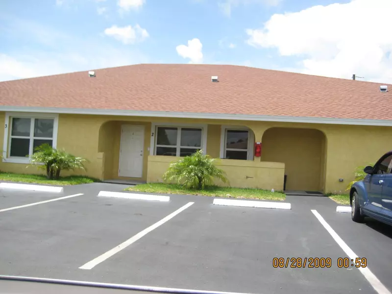 606 SW 4th ST, Belle Glade, FL 33430