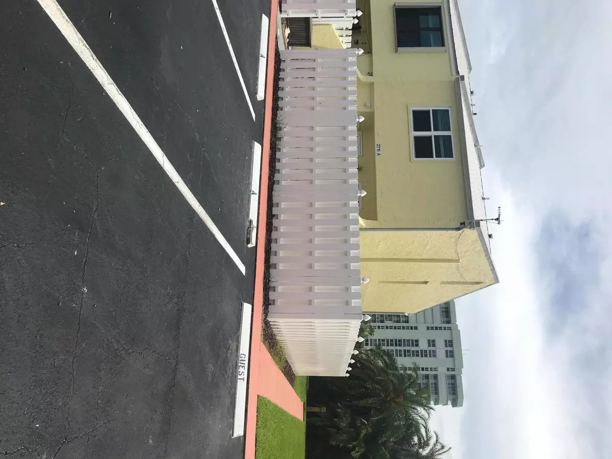 Hutchinson Island, FL 34949,2711 N Highway A1a Unit A