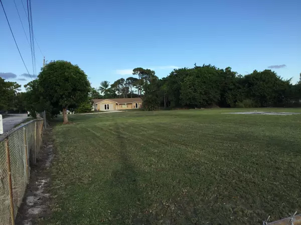 Lake Worth, FL 33463,4900 N 52nd CT