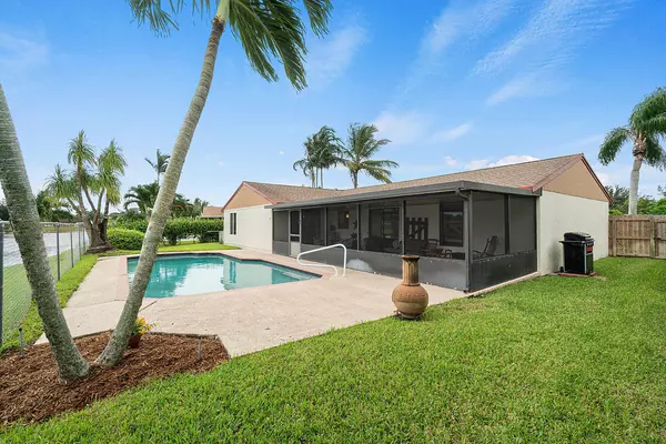 Boynton Beach, FL 33472,8354 Theresa RD