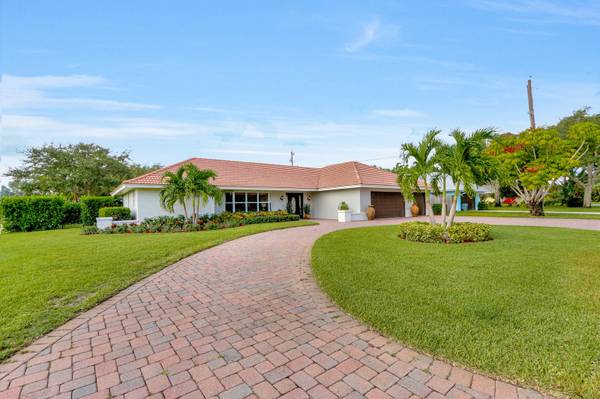 Tequesta, FL 33469,4 SE Turtle Creek DR