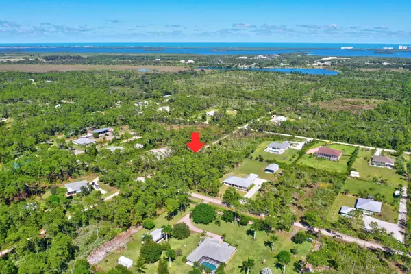 Fort Pierce, FL 34951,5194 Tree Top TRL