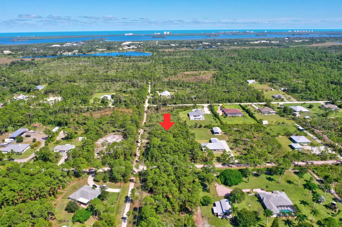 Fort Pierce, FL 34951,5194 Tree Top TRL