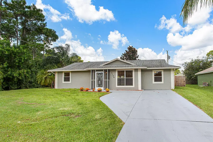 3126 SW Curcuma ST, Port Saint Lucie, FL 34953