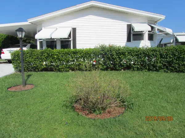 8500 Redbay CT, Port Saint Lucie, FL 34952