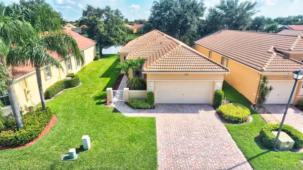 Delray Beach, FL 33446,7221 E Cataluna CIR