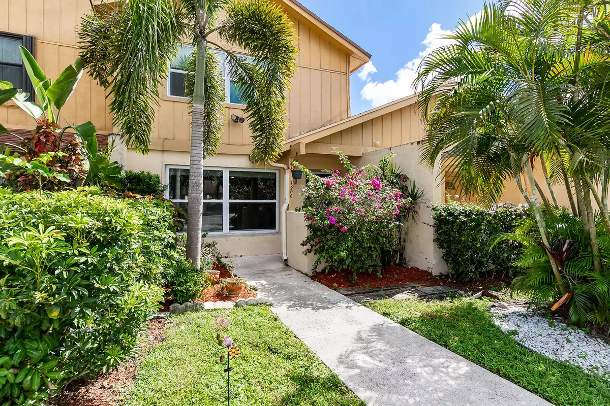 Wellington, FL 33414,1306 White Pine DR