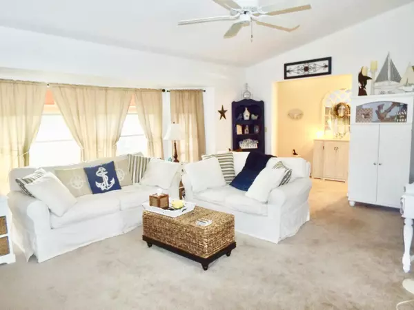 Port Charlotte, FL 33948,17034 Edgewater DR