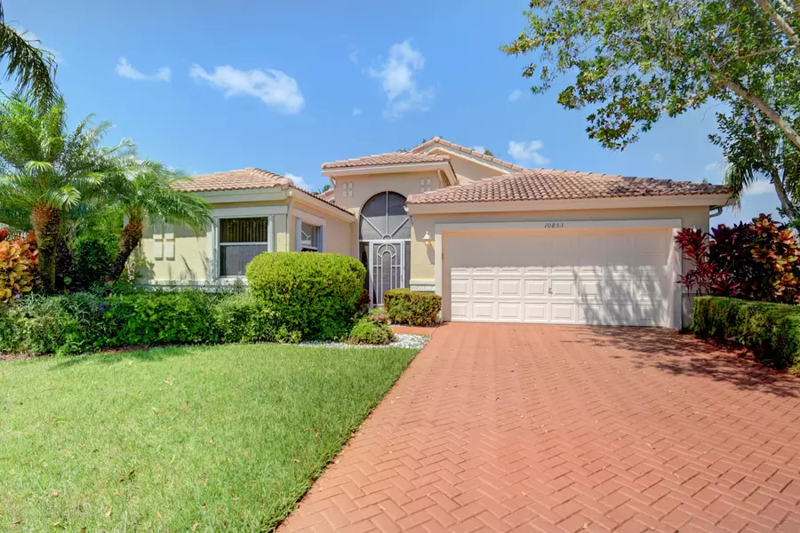 10853 Crystal Key LN, Boynton Beach, FL 33437