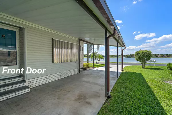 Stuart, FL 34997,8933 SW Chevy CIR