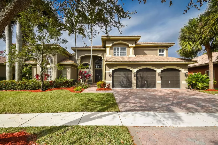 11827 Bayfield DR, Boca Raton, FL 33498