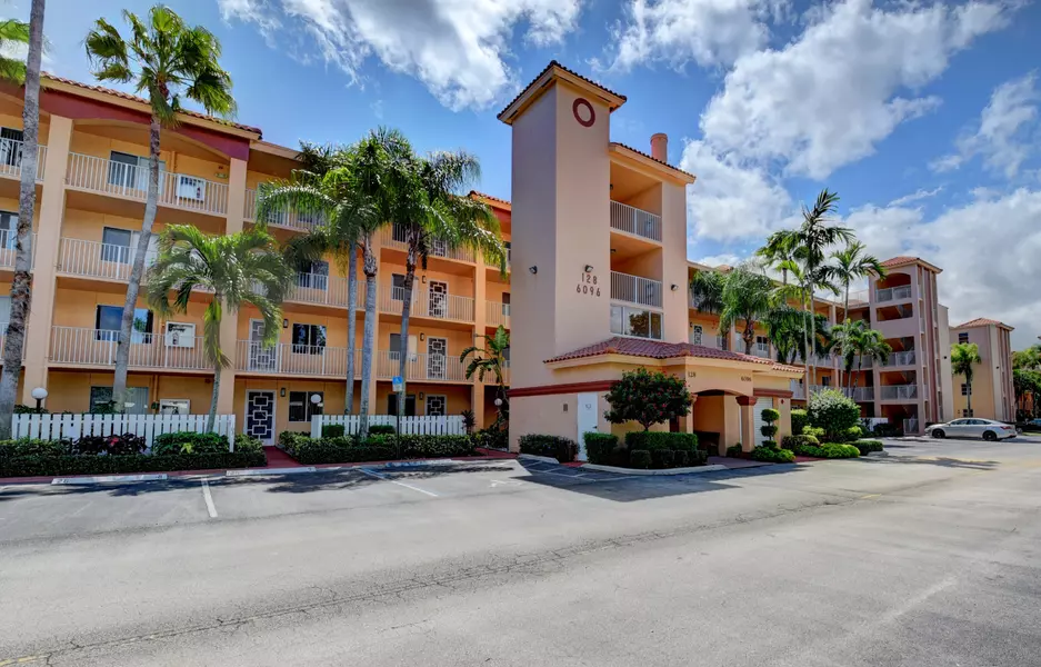 6096 Huntwick TER 304, Delray Beach, FL 33484