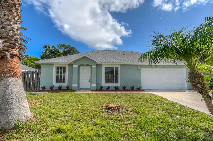 1667 SW Norman LN, Port Saint Lucie, FL 34984