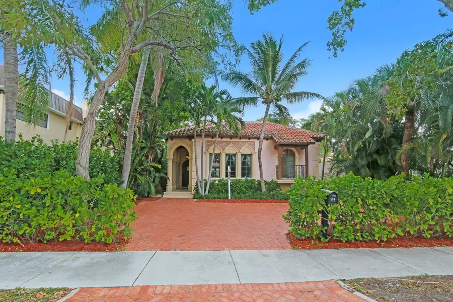 131 Greenwood DR, West Palm Beach, FL 33405