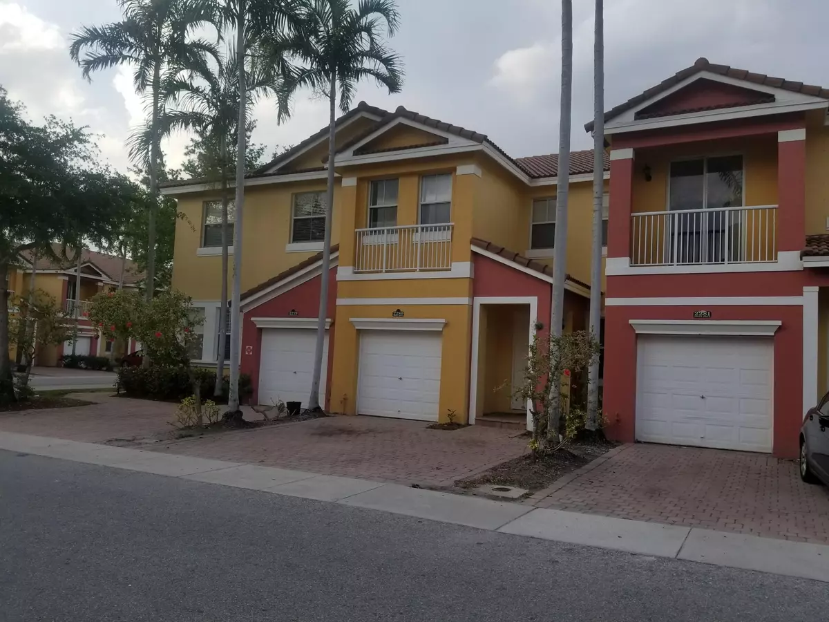 Royal Palm Beach, FL 33414,2281 Shoma DR