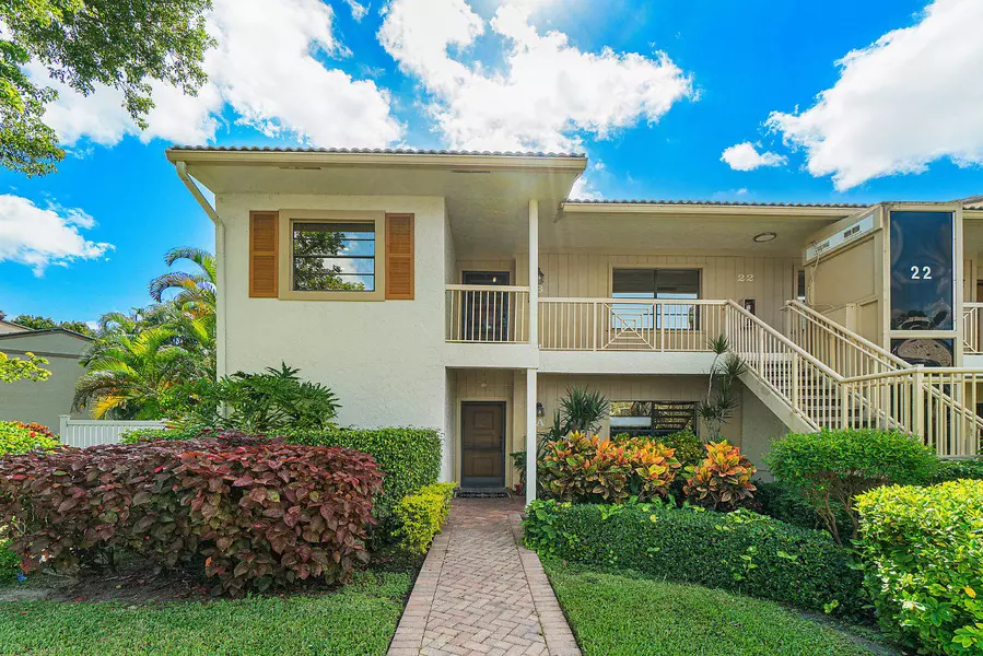 22 Eastgate DR A, Boynton Beach, FL 33436