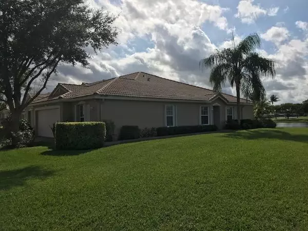 2271 Chickcharnies, West Palm Beach, FL 33411