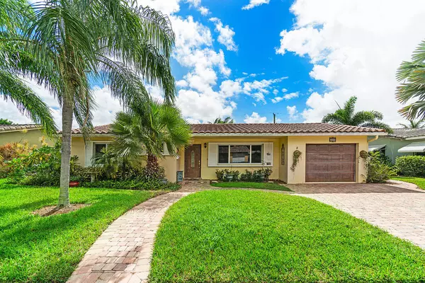 408 SE 2nd CT, Deerfield Beach, FL 33441