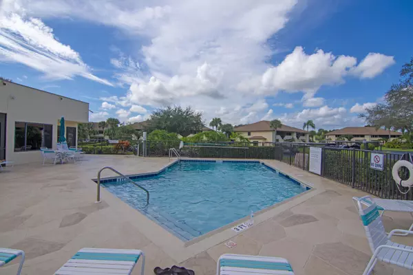 Hobe Sound, FL 33455,6303 SE Williamsburg DR 204