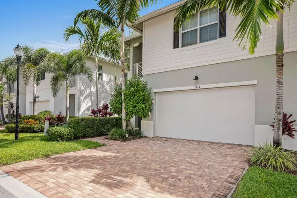 1044 Piccadilly ST, Palm Beach Gardens, FL 33418