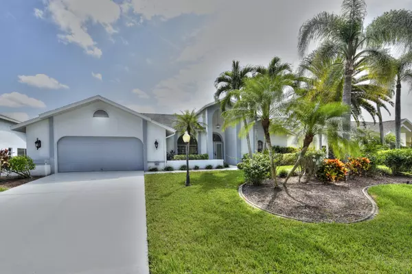 14619 Eagles Lookout CT, Fort Myers, FL 33912