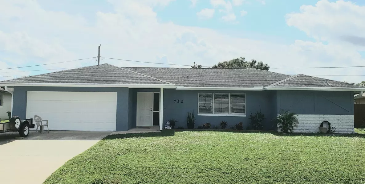 730 SE Hollahan AVE, Port Saint Lucie, FL 34983