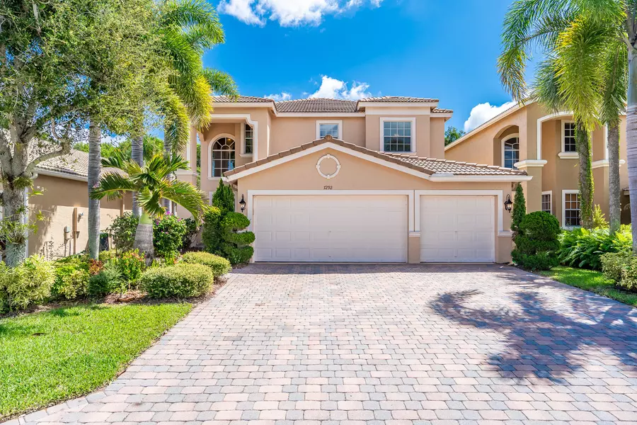 7292 Viale Sonata, Lake Worth, FL 33467