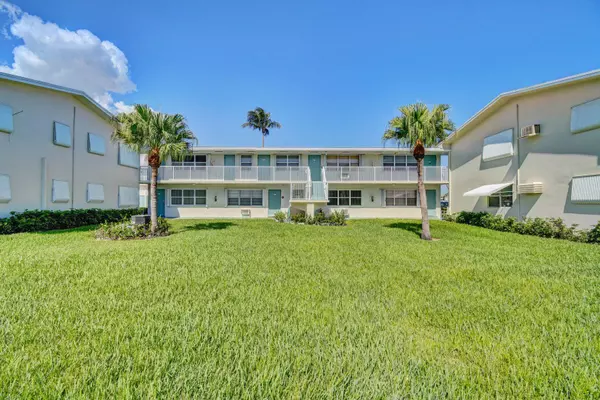 Boynton Beach, FL 33435,560 W Horizons 107