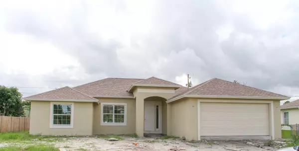 426 SW Dailey AVE, Port Saint Lucie, FL 34953