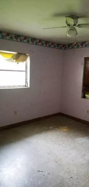 Pahokee, FL 33476,1115 Garden PL
