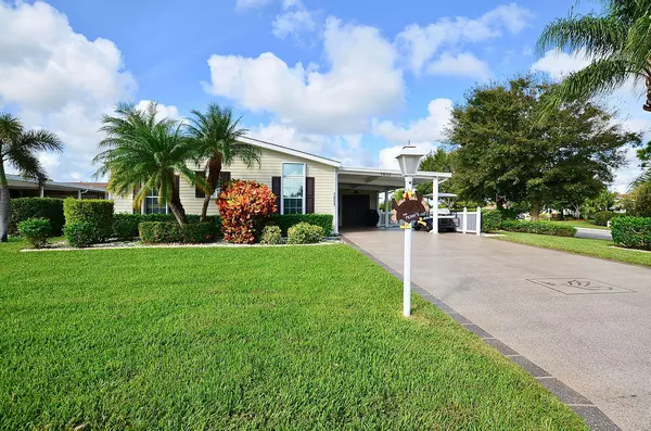 Port Saint Lucie, FL 34952,7653 Mcclintock WAY