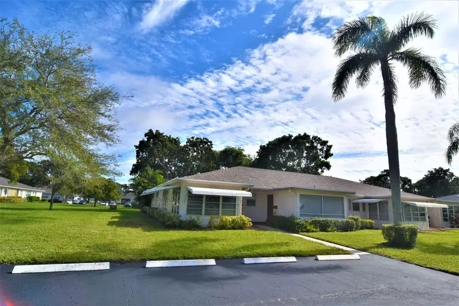 1377 SW High Point WAY A, Delray Beach, FL 33445