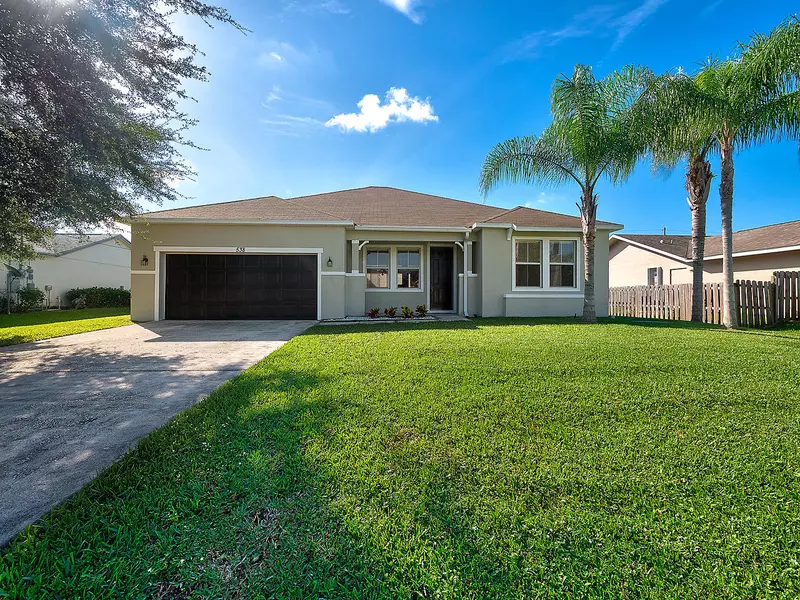 538 SW Dailey AVE, Port Saint Lucie, FL 34953