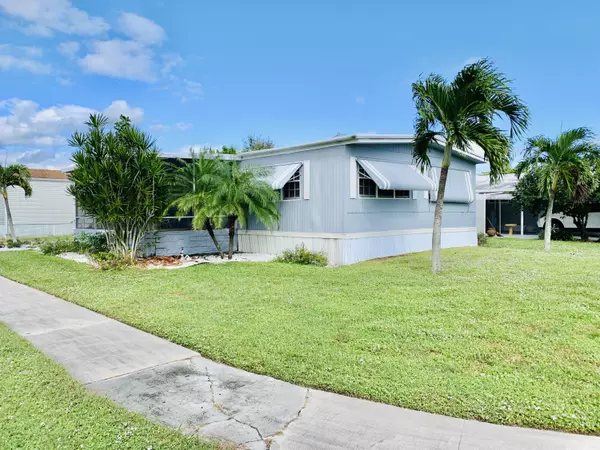 4477 Sandpine CIR, Boynton Beach, FL 33436