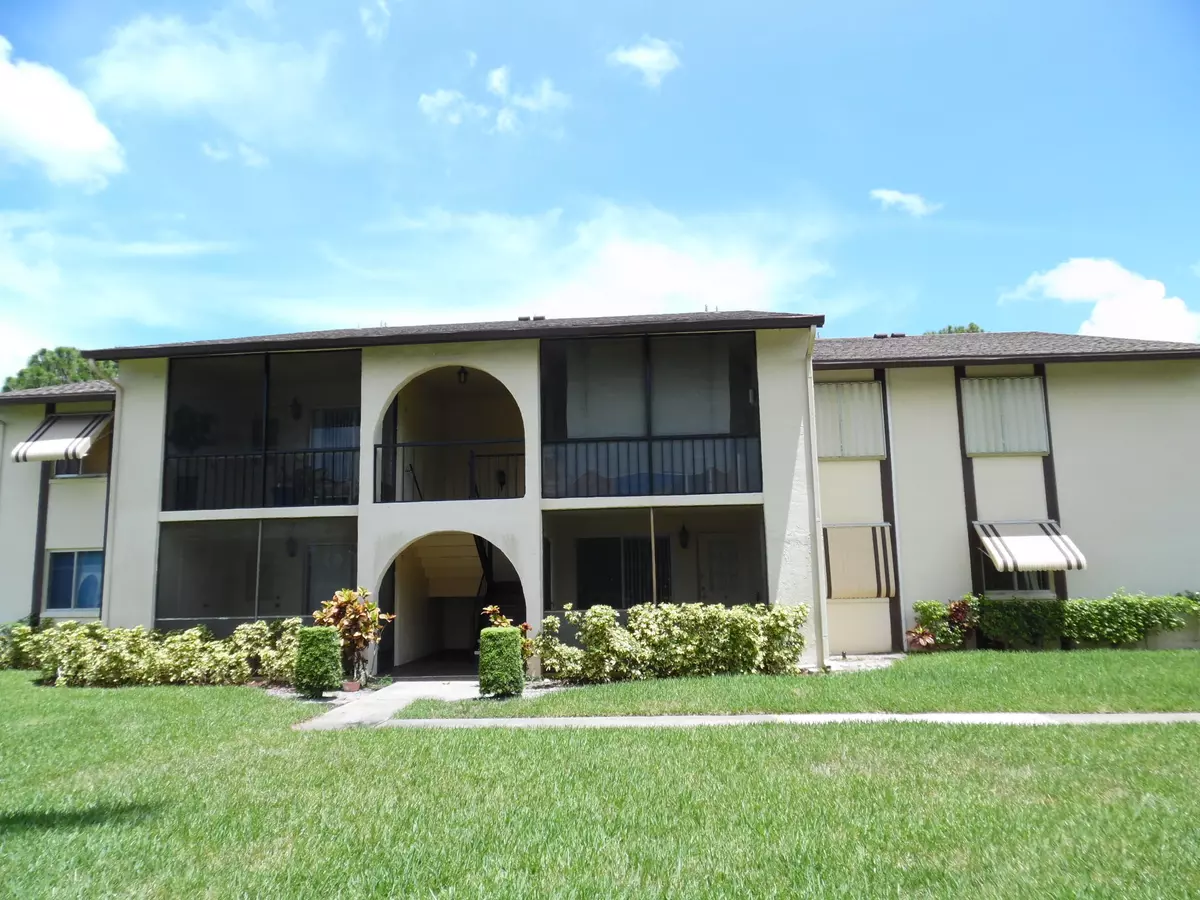 Greenacres, FL 33463,5773 La Paseos DR B-1