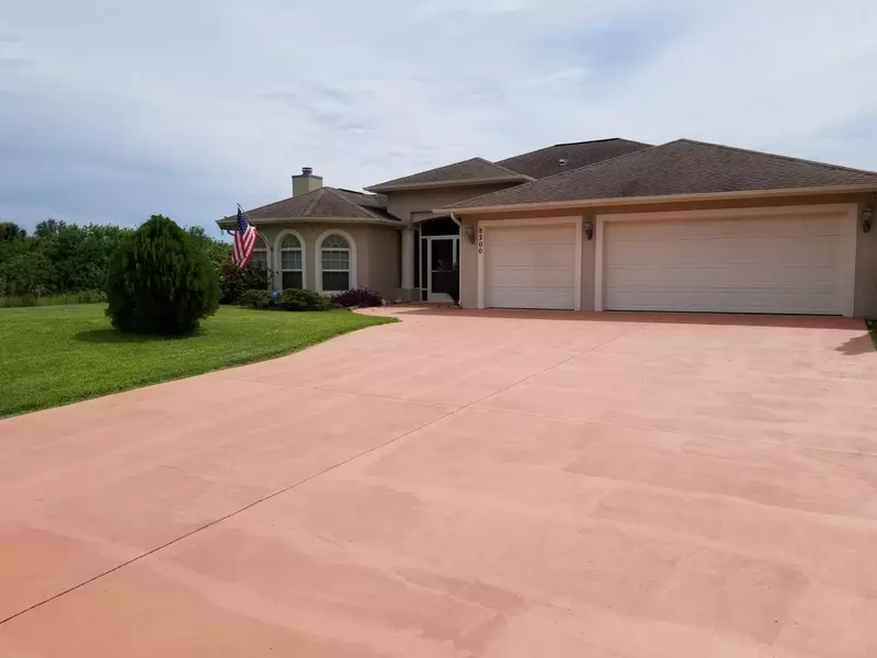 8200 SW SW Conners HWY, Okeechobee, FL 34974