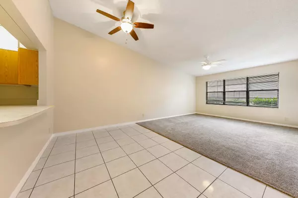 Boynton Beach, FL 33435,23 Bethesda Park Cir CIR F-23